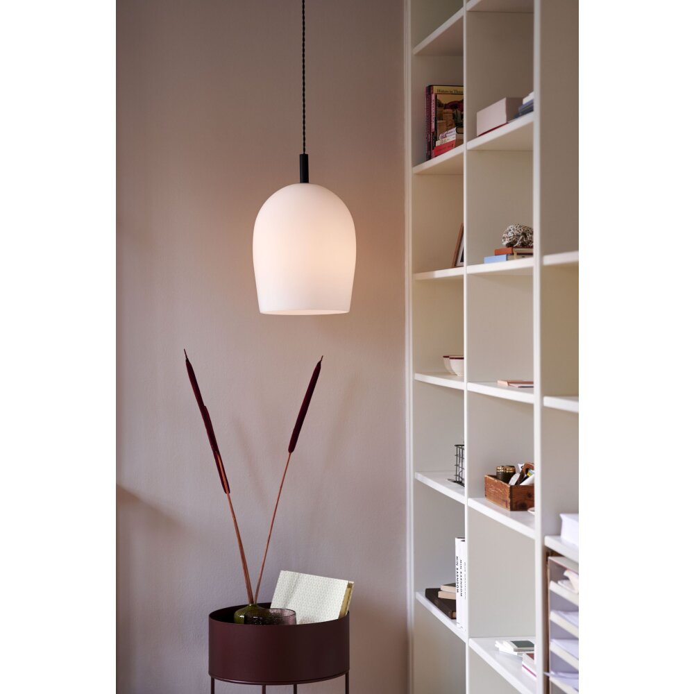 Nordlux UMA Pendelleuchte Schwarz, 1-flammig main product photo