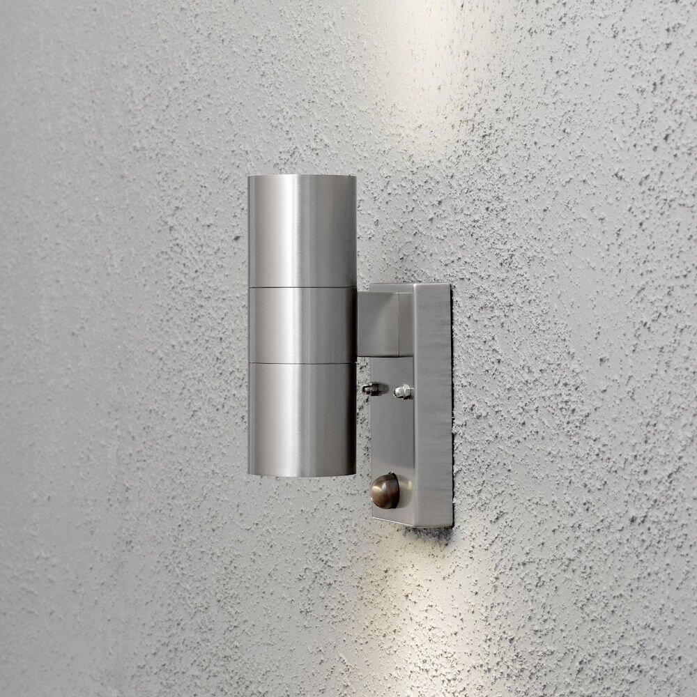 Konstsmide Modena Außenwandleuchte Edelstahl, 2-flammig, Bewegungsmelder main product photo