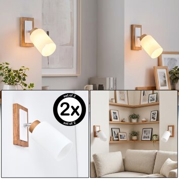 skandinavische Alvorn Wandleuchte aus Holz mit weißem Glasschirm, 2er-Set