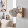 Boho Wandspot Herford mit Holz-Wandhalterung, sandfarbenem Metallschirm, dreh- und schwenkbar